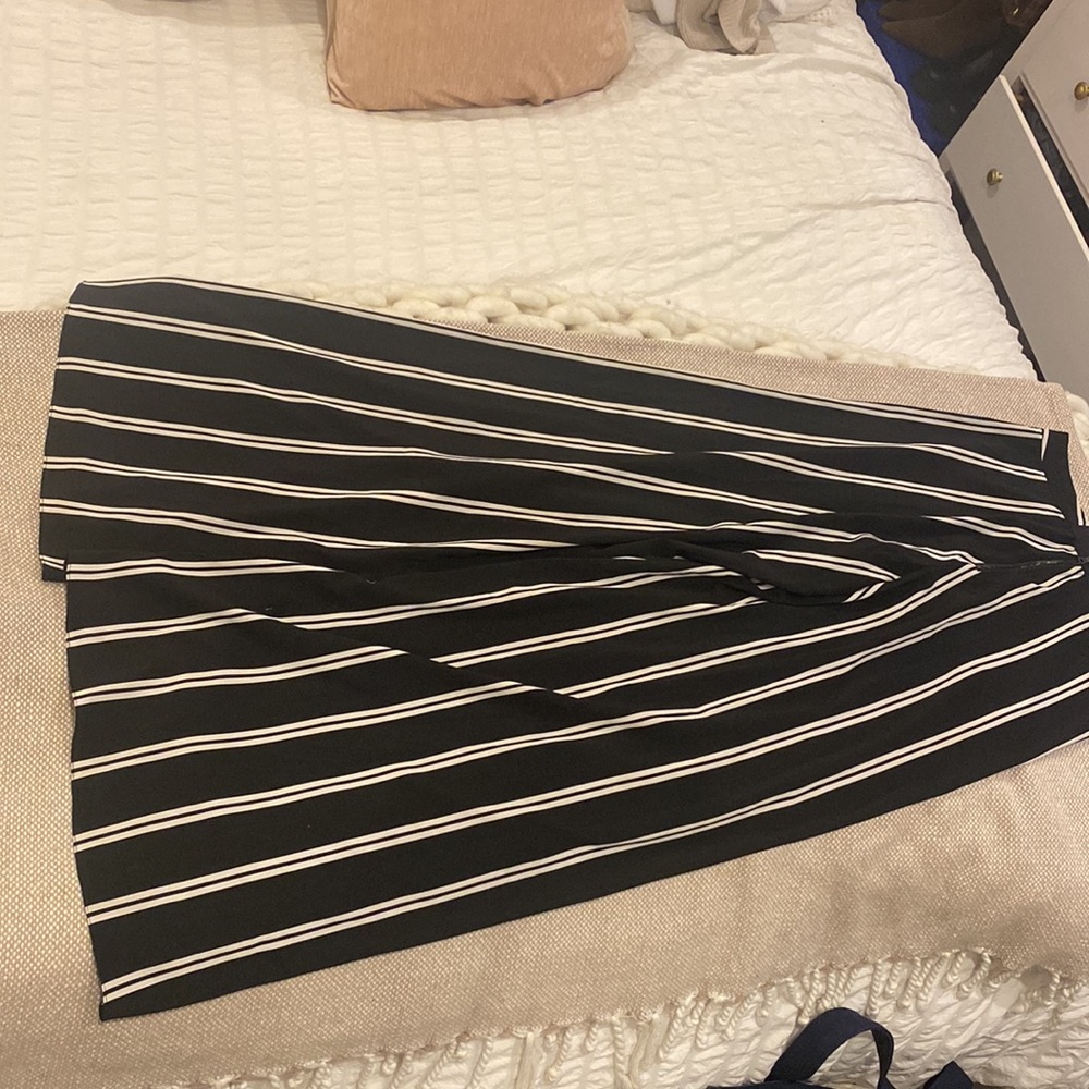 Alice and Olivia wide leg striped pants - Picture 3 of 5